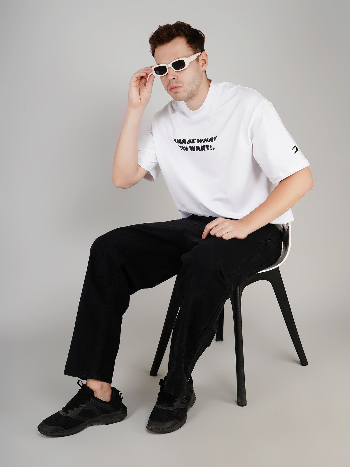 NO EXCUSES Oversized Drop-Shoulder White T-Shirt | Canada